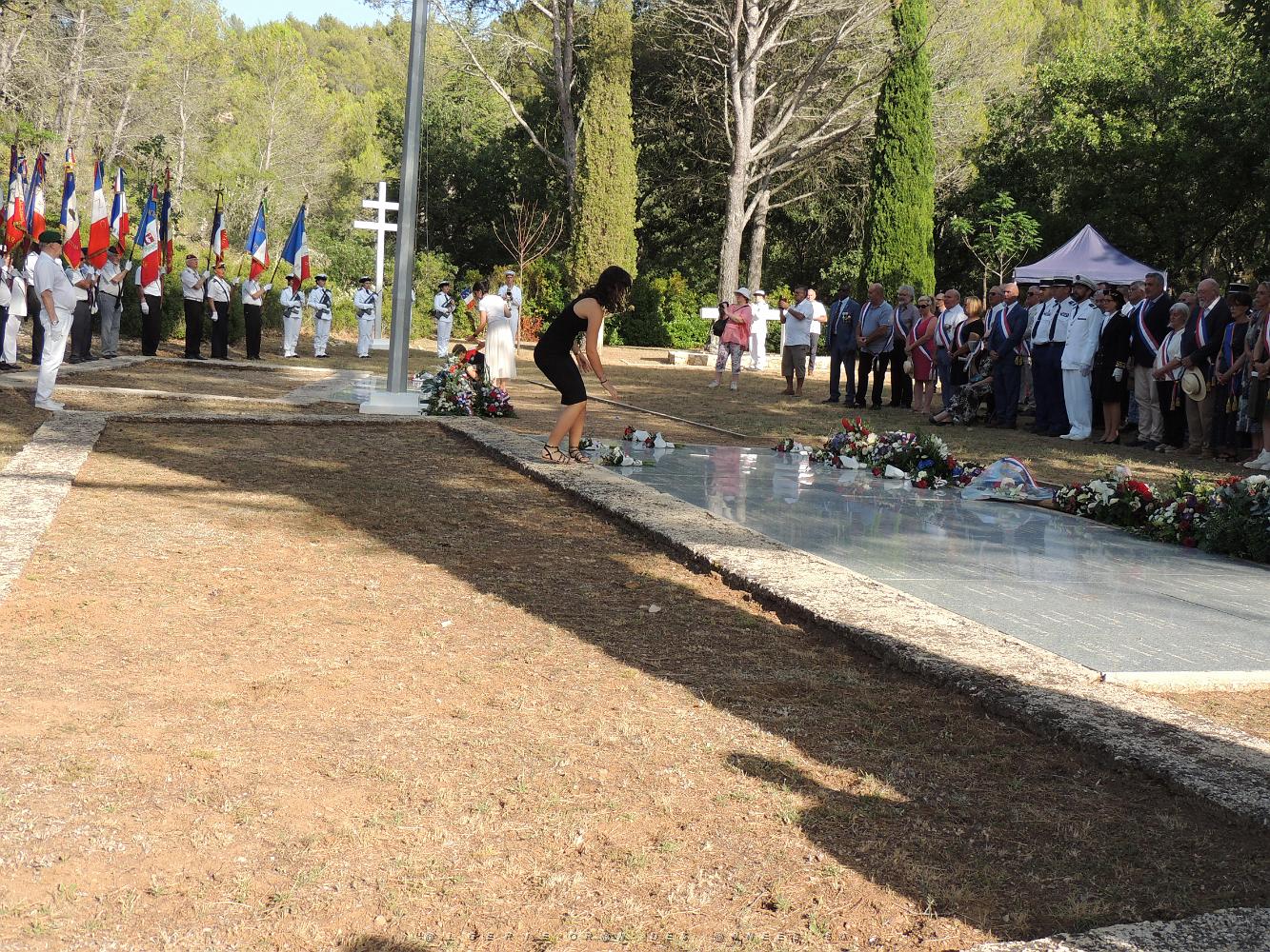 2023 07 18 SIGNES - HOMMAGE AUX 38 RESISTANTS FUSILLES EN 1944 (98).JPG -           